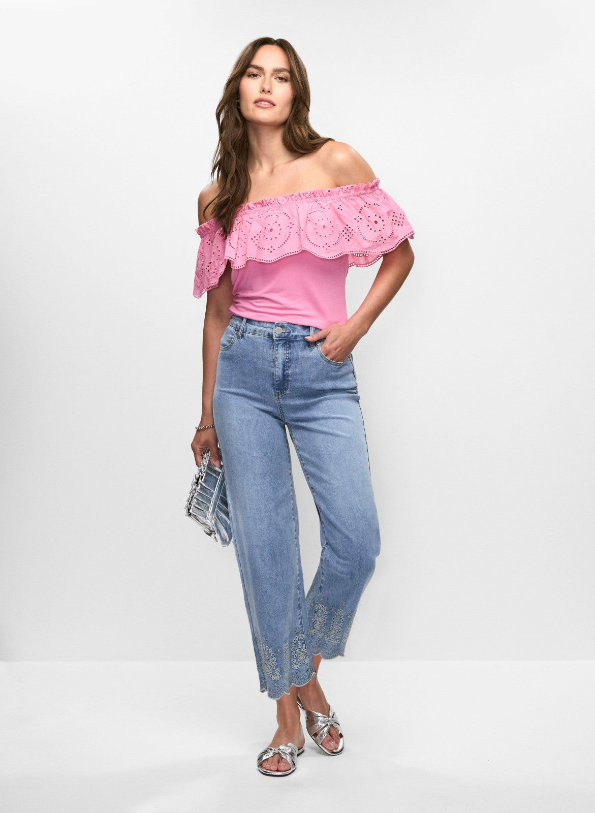 Women Embroidered Hem Culotte Jeans Light Blue | Melanie Lyne