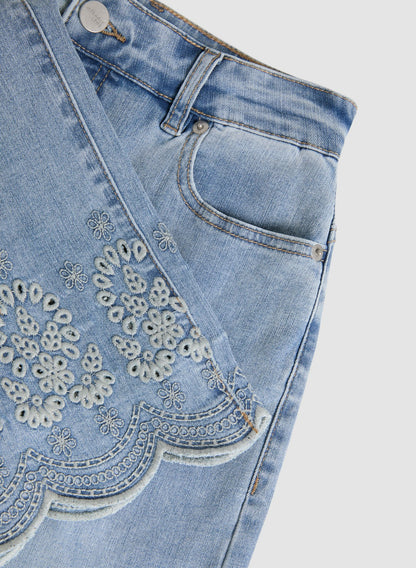 Women Embroidered Hem Culotte Jeans Light Blue | Melanie Lyne