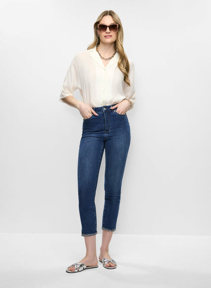 Women Slim Leg Denim Capris Medium Blue | Melanie Lyne