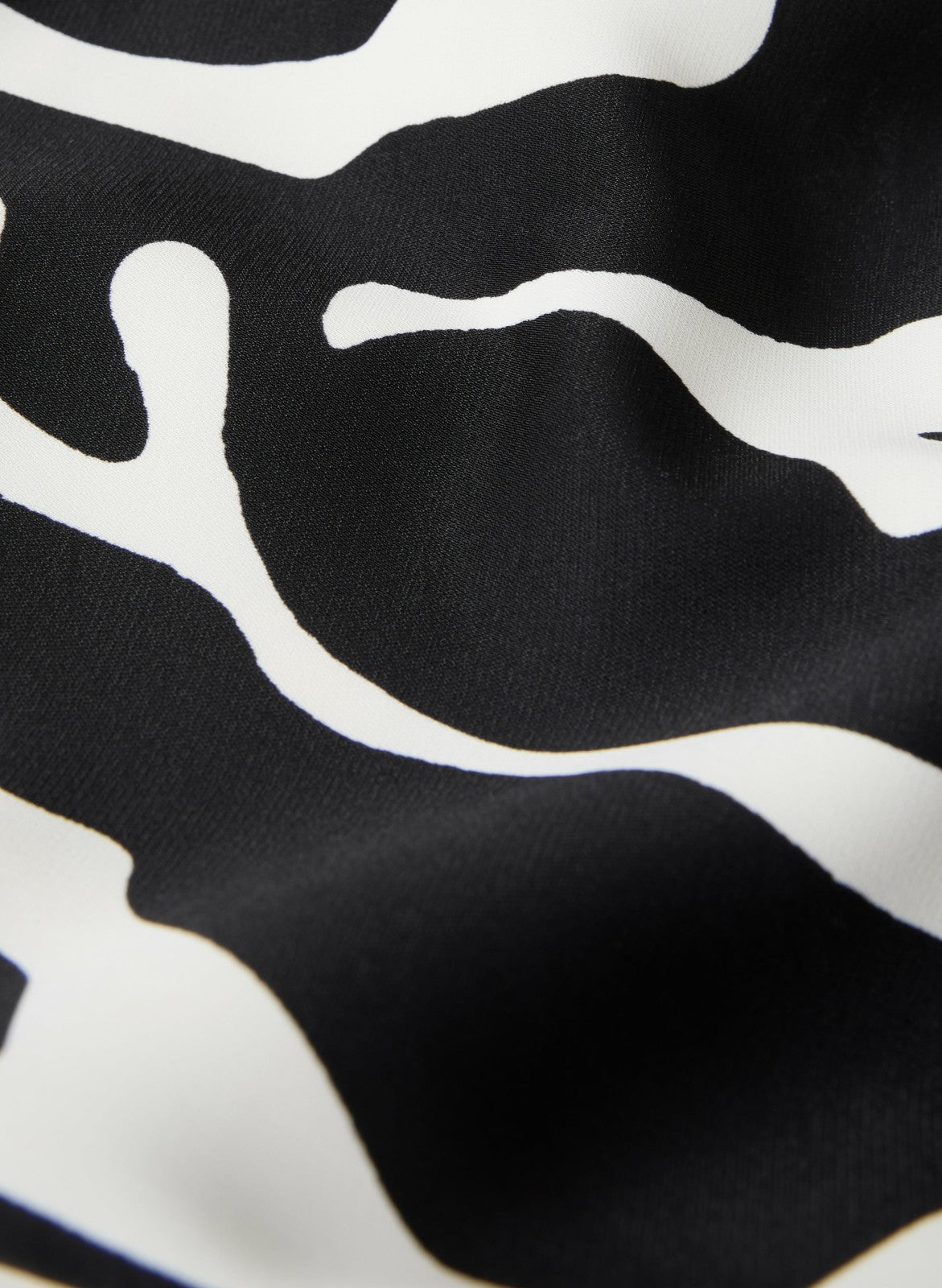 Women Geometric Print Midi Dress Black & White | Melanie Lyne