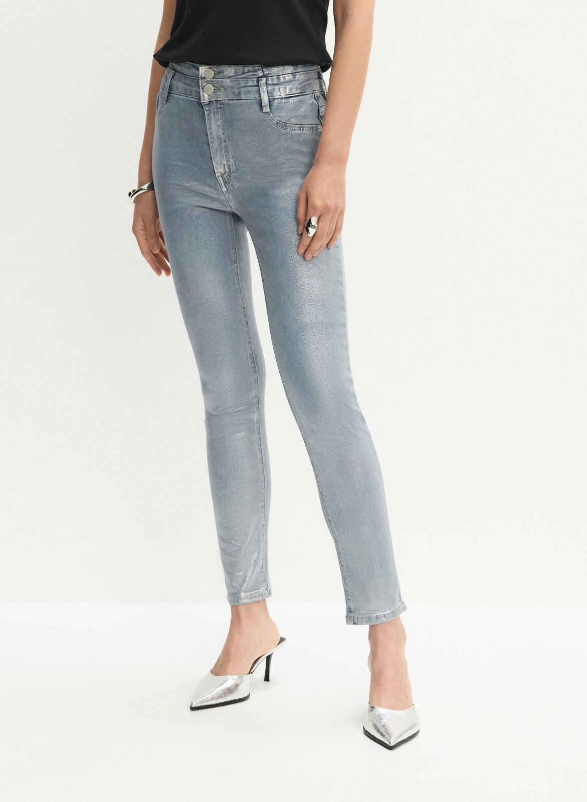 Women Metallic Slim-Leg Jeans Silver Dime | Melanie Lyne