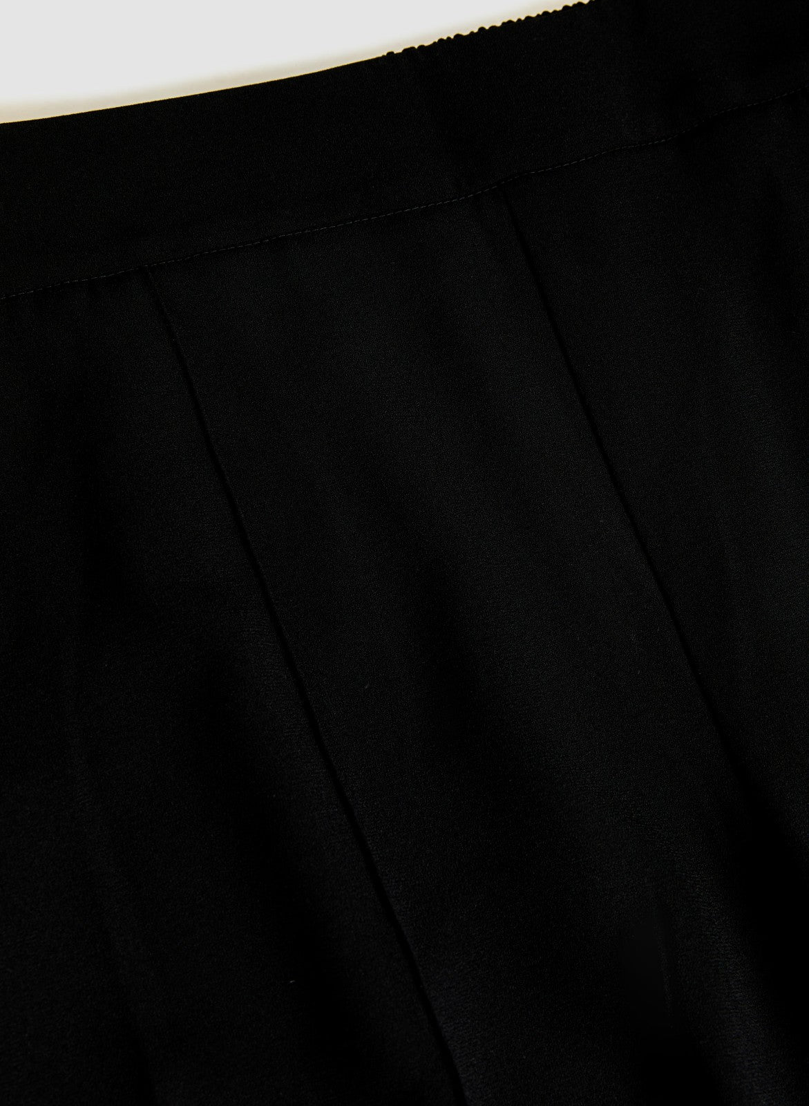 Women Wide Leg Pintuck Pants Black | Melanie Lyne