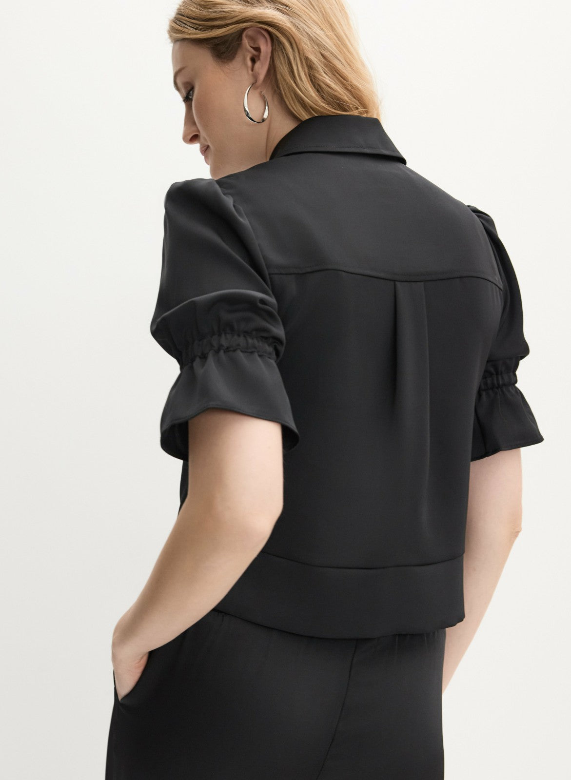 Women Ruffle Short Sleeve Jacket Black | Melanie Lyne