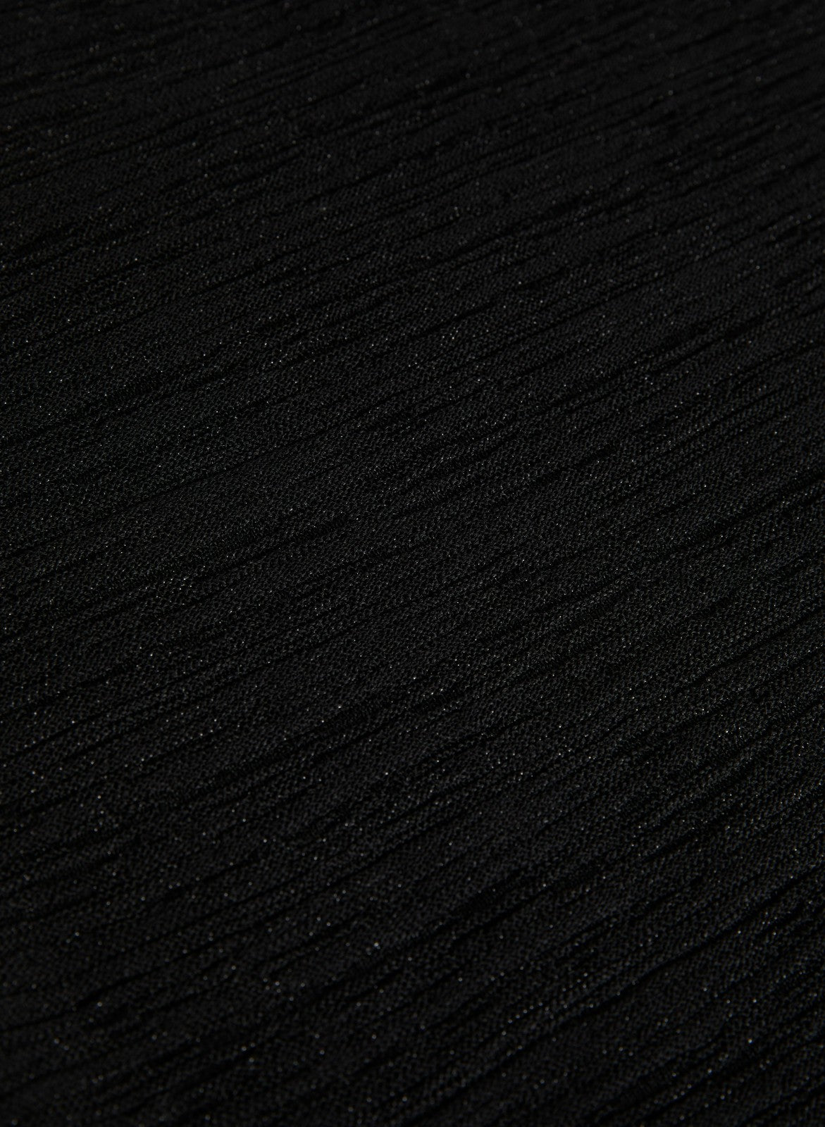 Women Essential Sleeveless Textured Sweater Black | Melanie Lyne