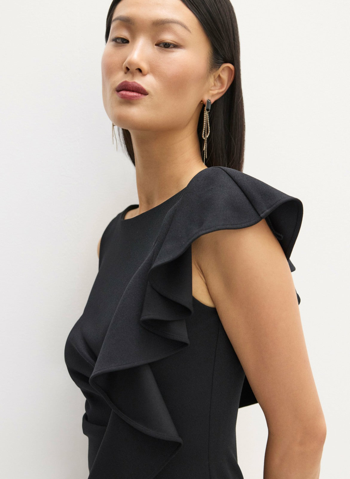 Women Asymmetric Ruffle Detail Dress Black | Melanie Lyne