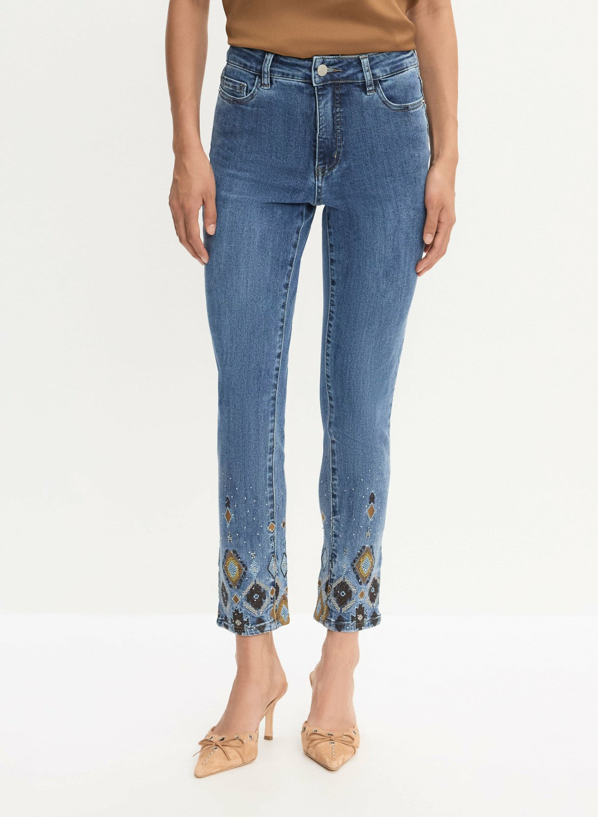 Women Pearl Detail Straight Leg Jeans Medium Blue | Melanie Lyne