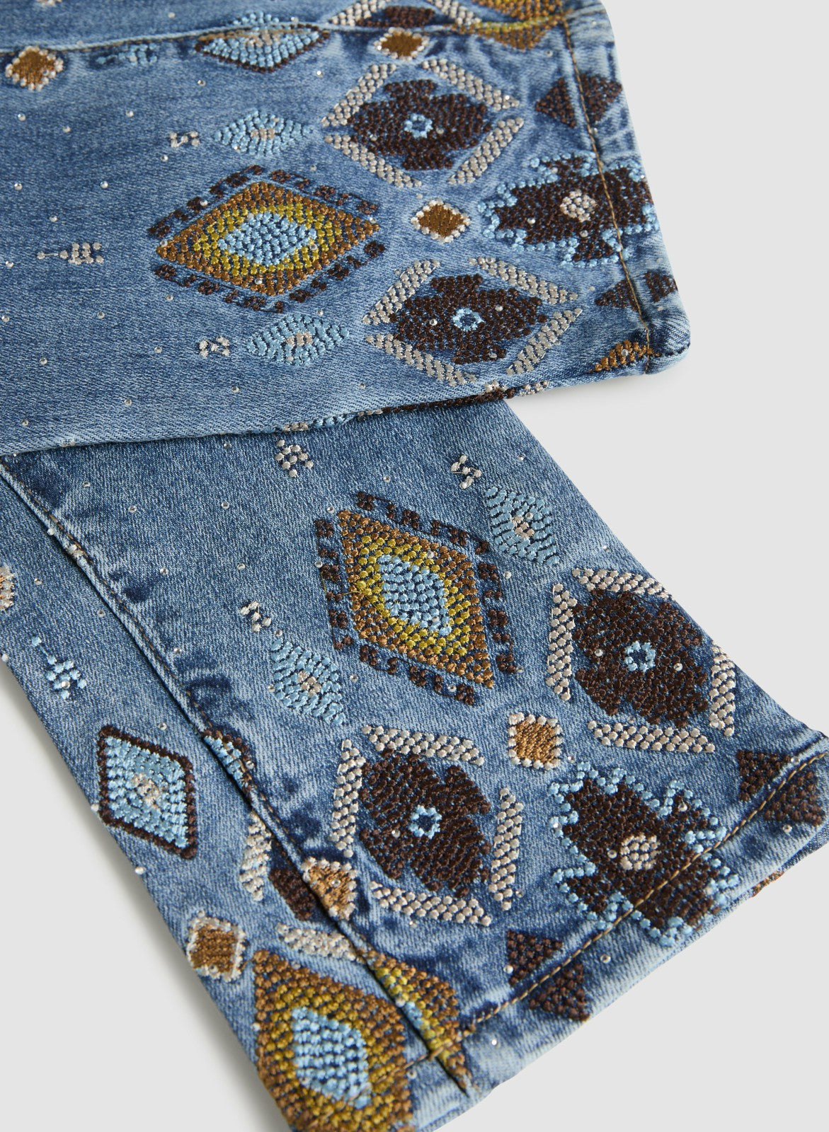 Women Pearl Detail Straight Leg Jeans Medium Blue | Melanie Lyne
