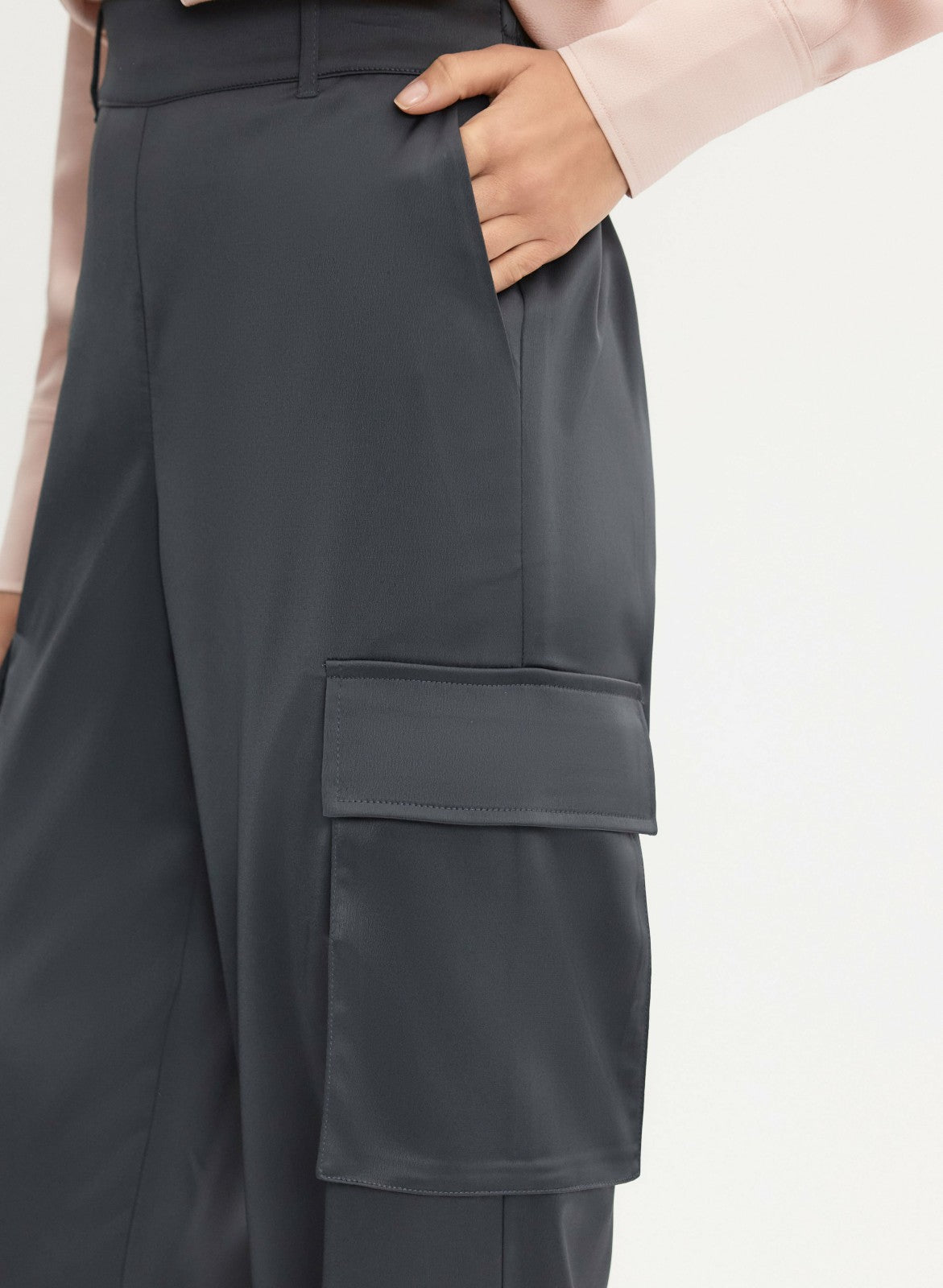 Women Satin Wide-Leg Cargo Pants Storm | Melanie Lyne