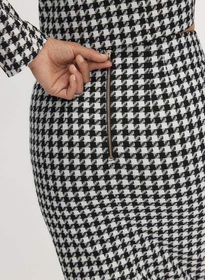 Women Houndstooth Print Pencil Skirt Black & White | Melanie Lyne