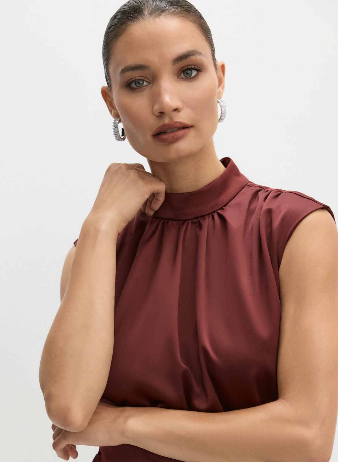 Women Short Ruched Satin Dress Ruby Red | Melanie Lyne