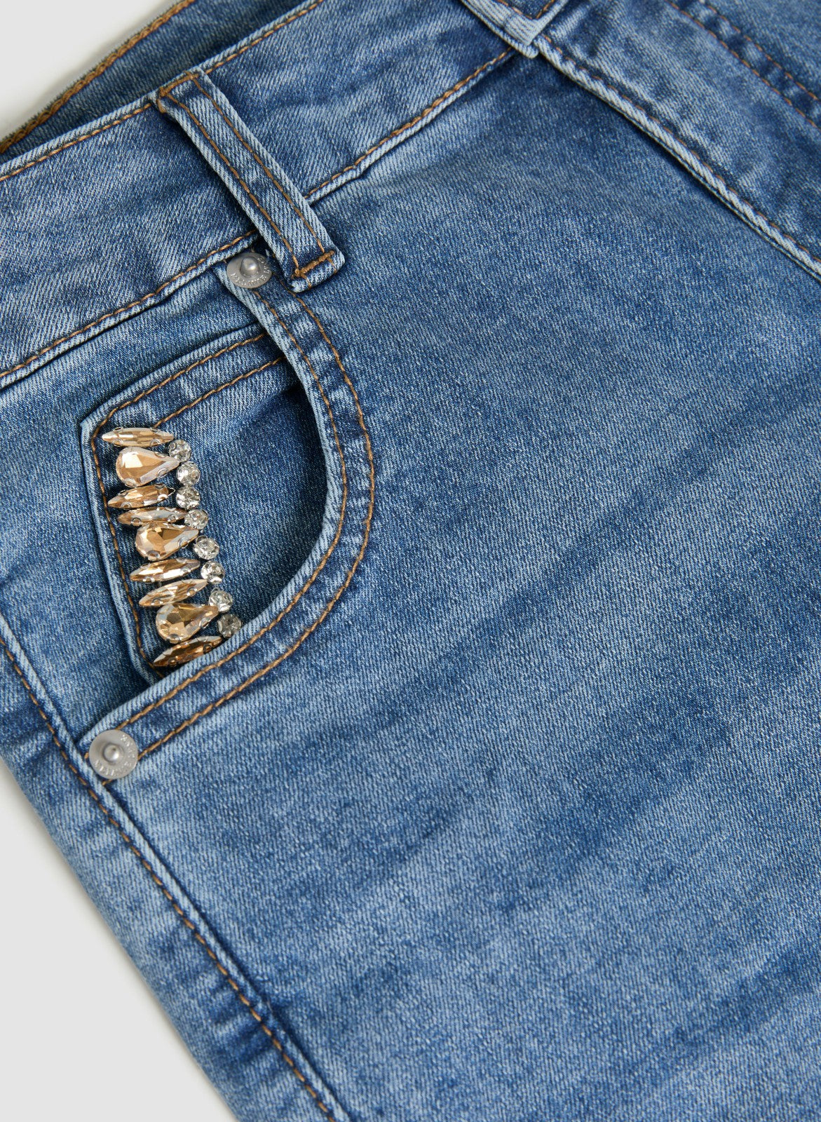 Women Rhinestone Detail Straight Leg Jeans Light Blue | Melanie Lyne