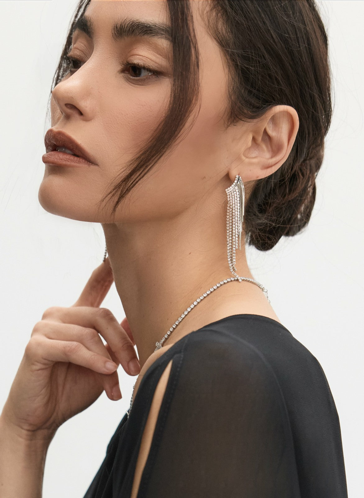 Women Cascading Crystal Drop Earrings Silver | Melanie Lyne