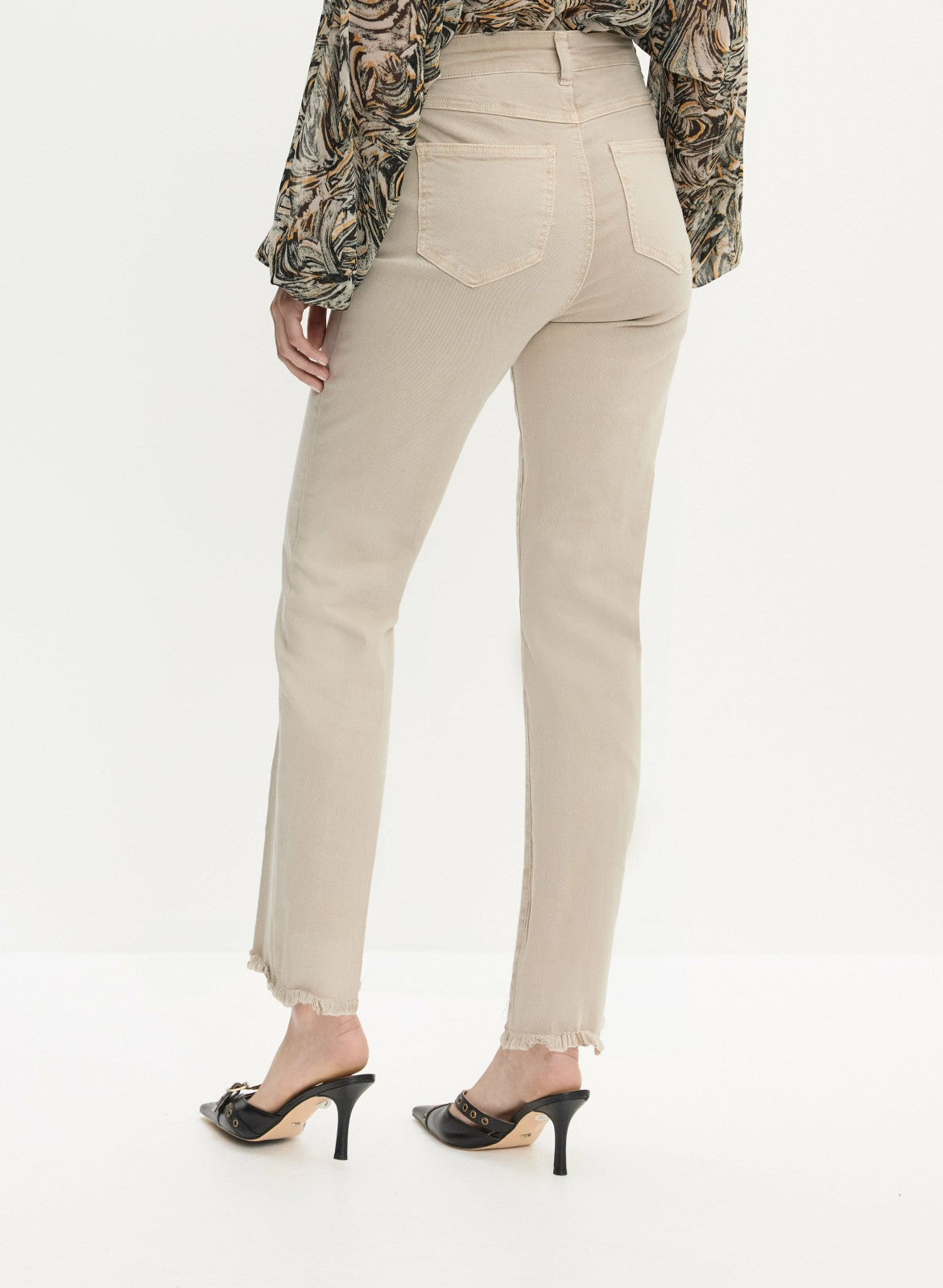 Women Straight Leg Jeans Oyster | Melanie Lyne