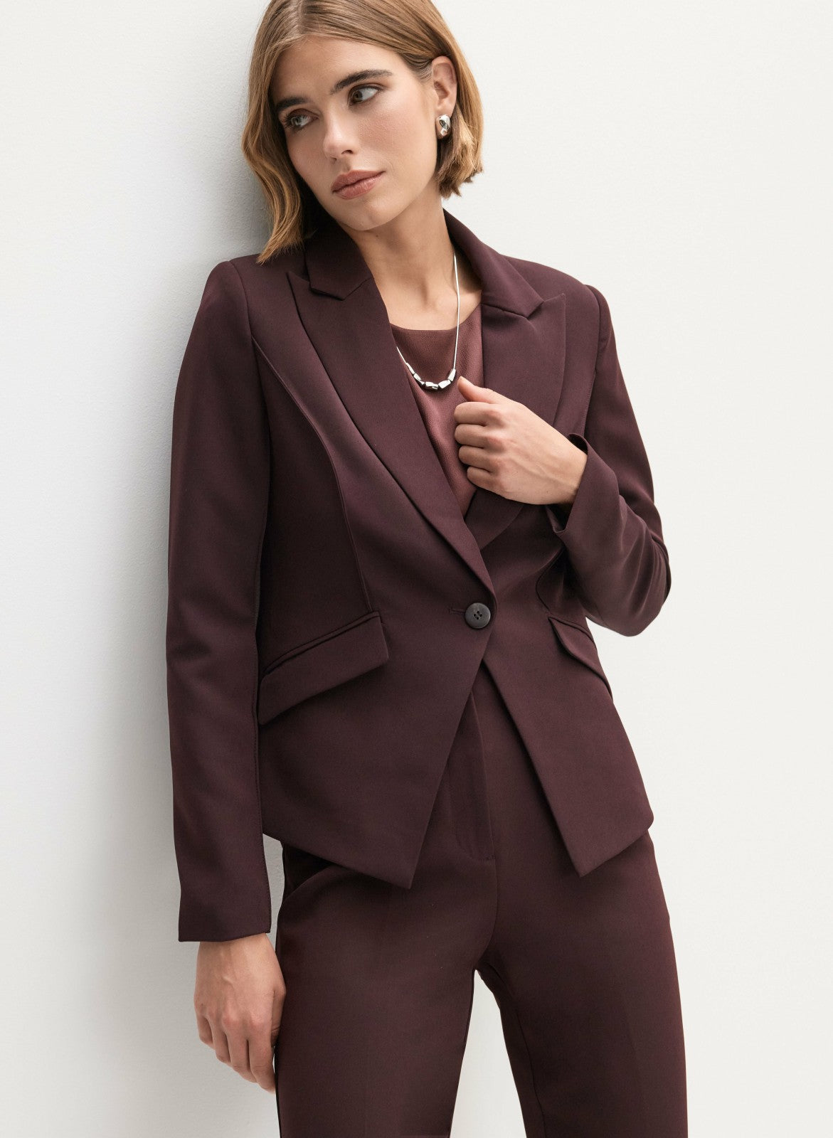 Women Single-Button Blazer Maroon | Melanie Lyne