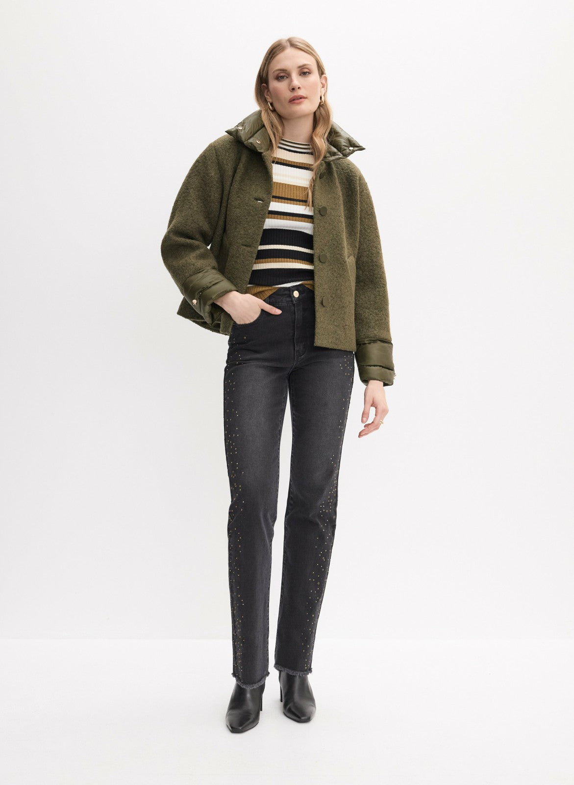 Women Striped Ruffle Sleeve Sweater Black Pattern | Melanie Lyne