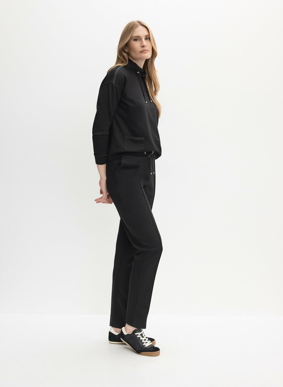 Women Pull-On Drawstring Pants Black | Melanie Lyne
