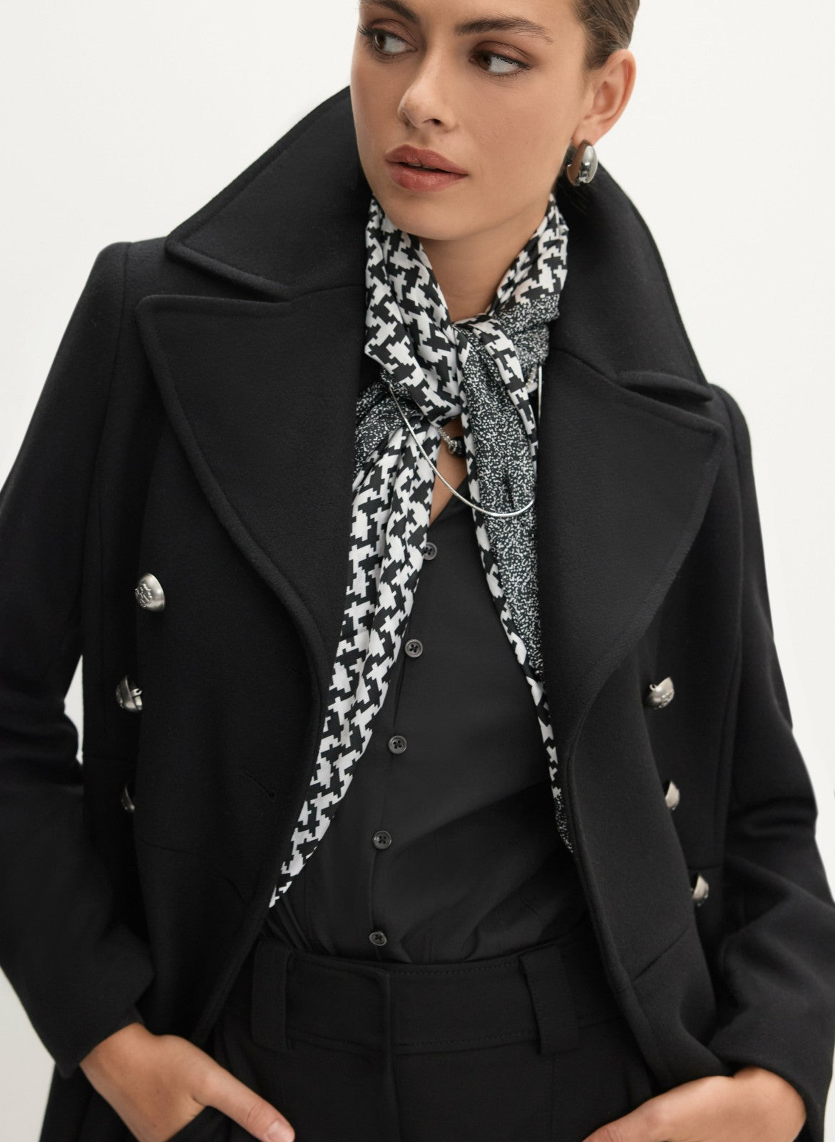 Women Double-Breasted Wool-Blend Coat Black | Melanie Lyne