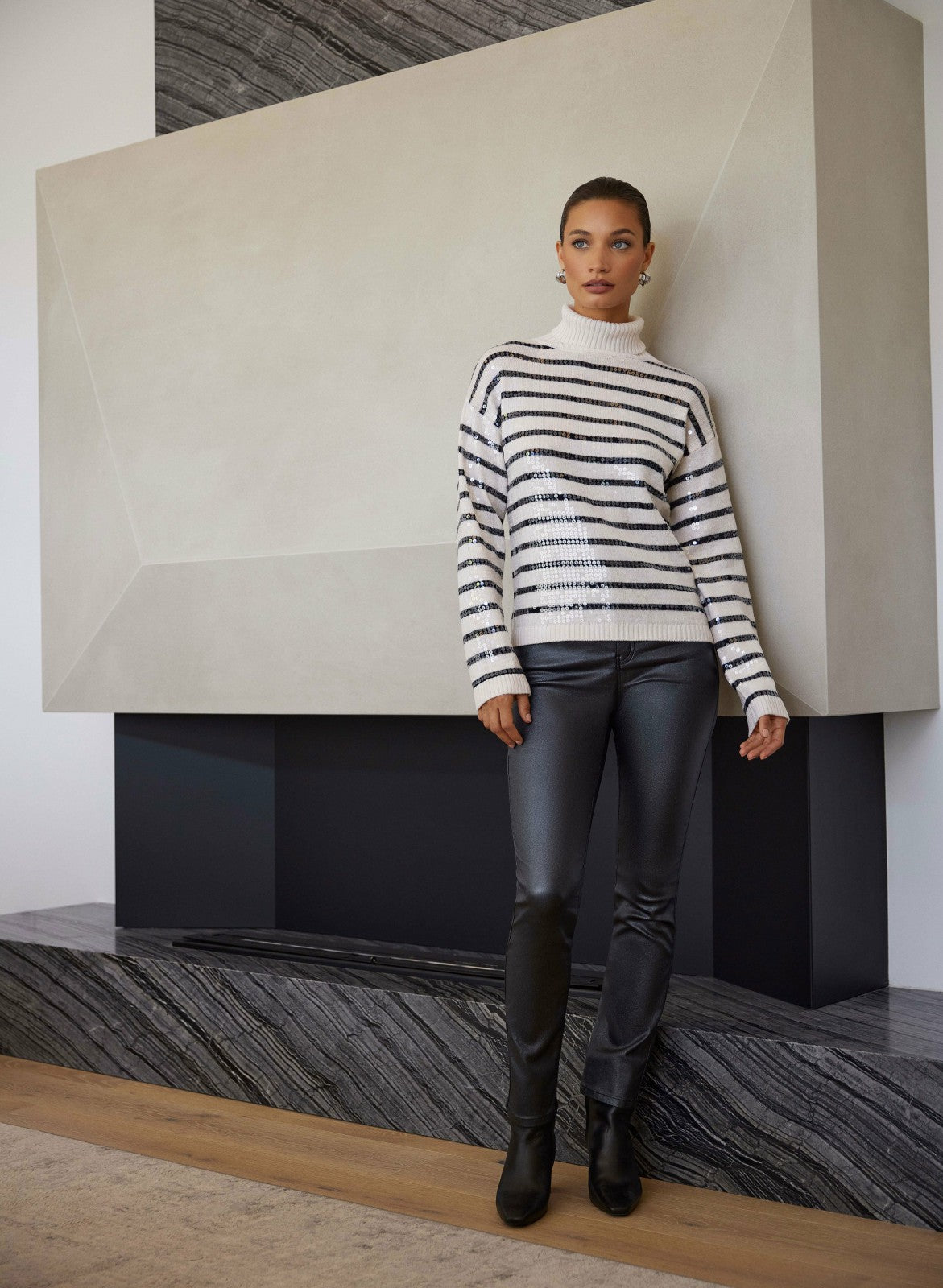 Women Coated Metallic Slim-Leg Jeans Black | Melanie Lyne