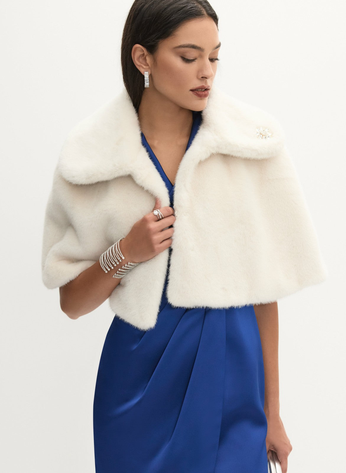 Women Embellished Faux Fur Cape Ecru White | Melanie Lyne