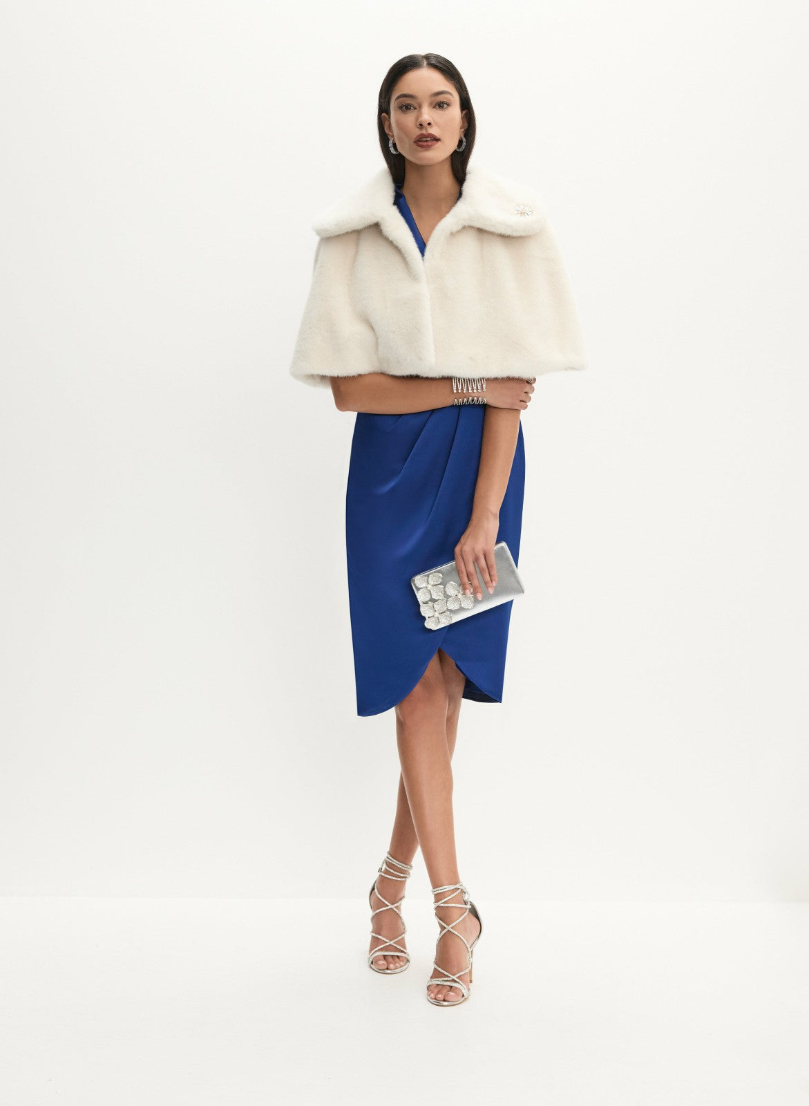 Women Embellished Faux Fur Cape Ecru White | Melanie Lyne