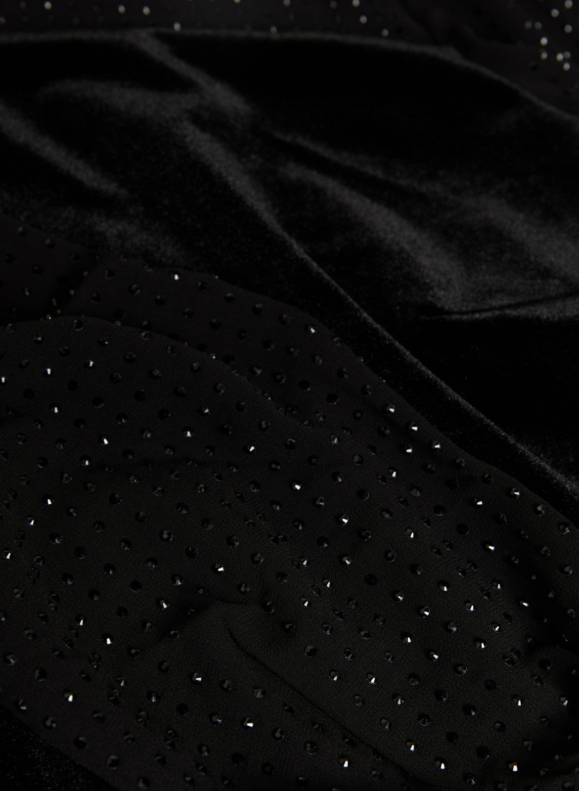 Women Velvet A-Line Dress Black | Melanie Lyne