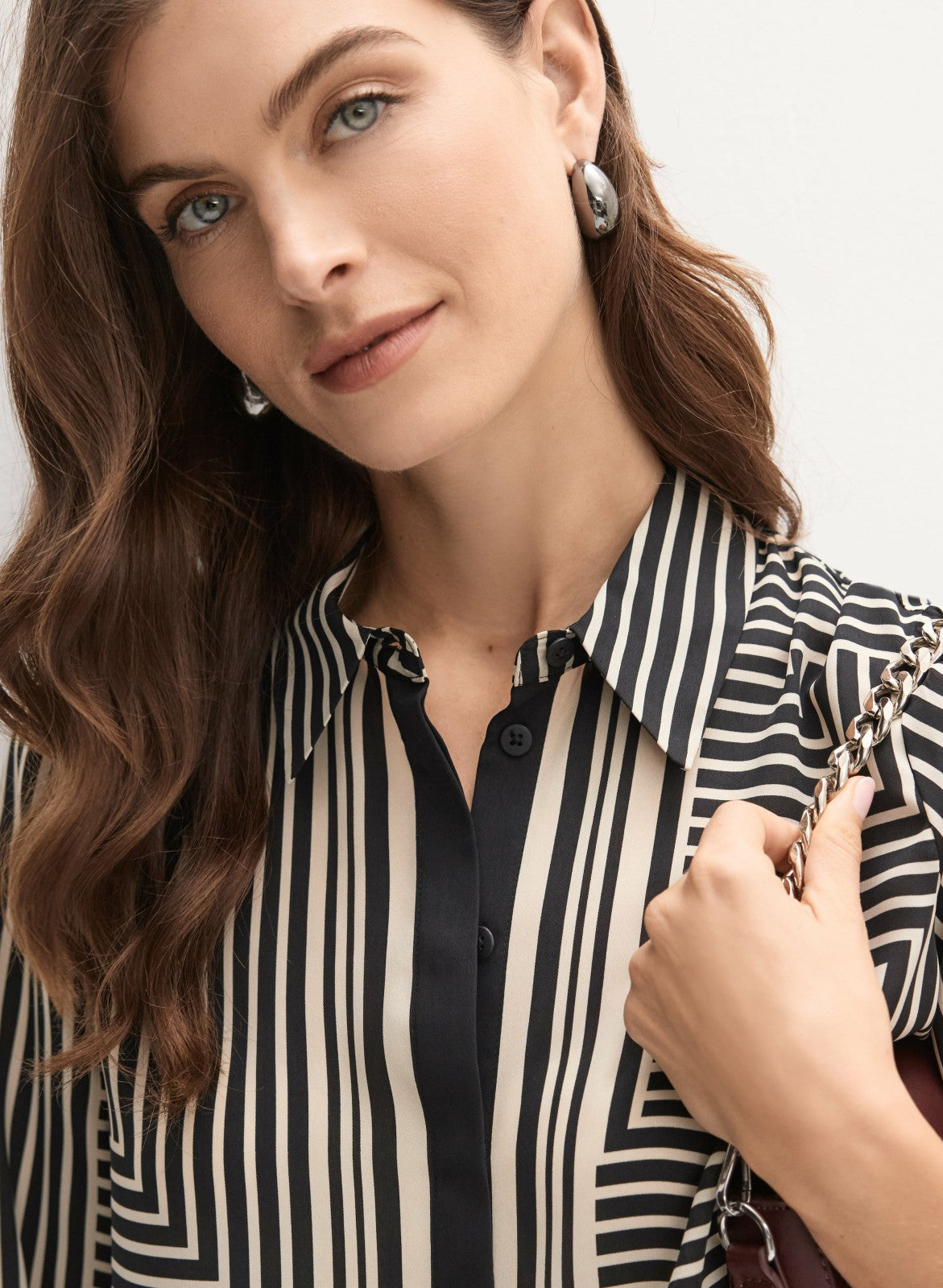 Women Mixed Geometric Print Blouse Black & White | Melanie Lyne