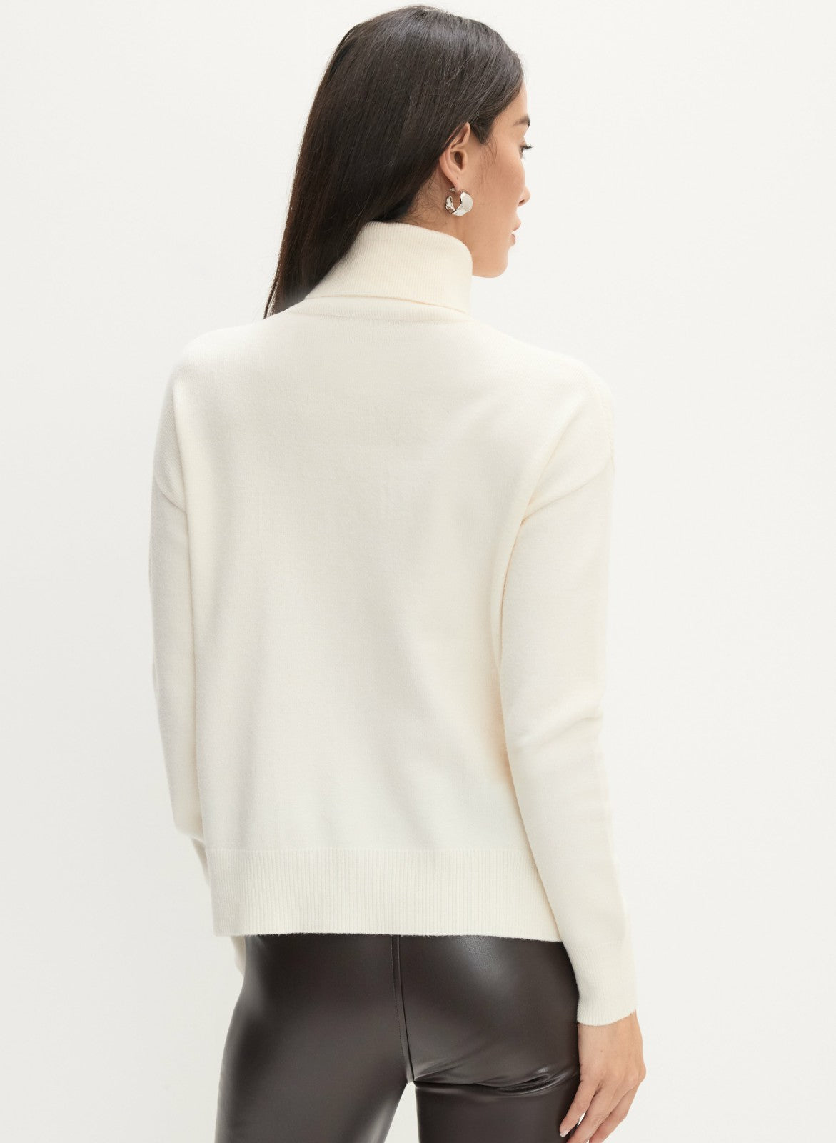 Women Beaded Twist Front Turtleneck Sweater Panna | Melanie Lyne