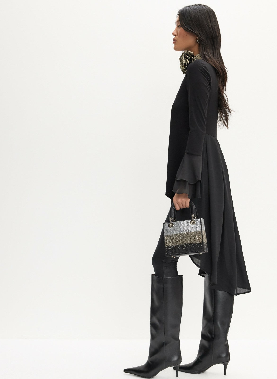Women Droptail Chiffon Tunic Black | Melanie Lyne