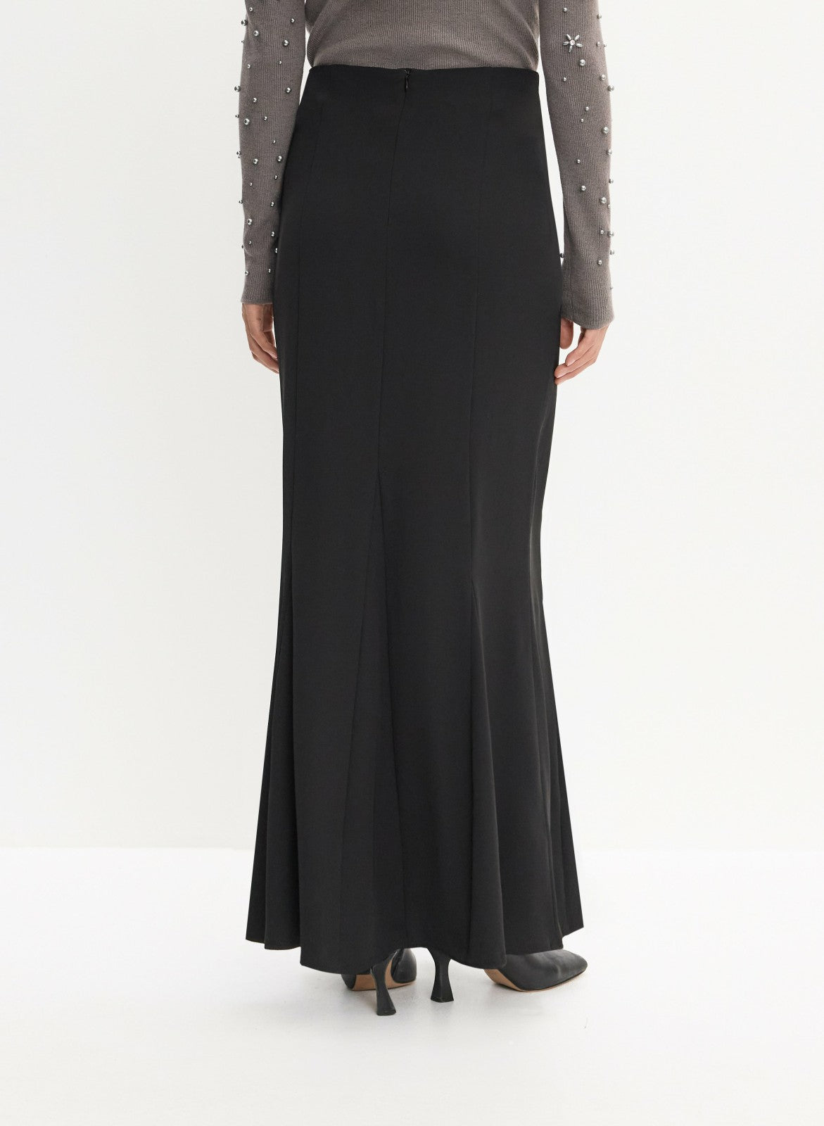 Women Trumpet Hem Maxi Skirt Black | Melanie Lyne