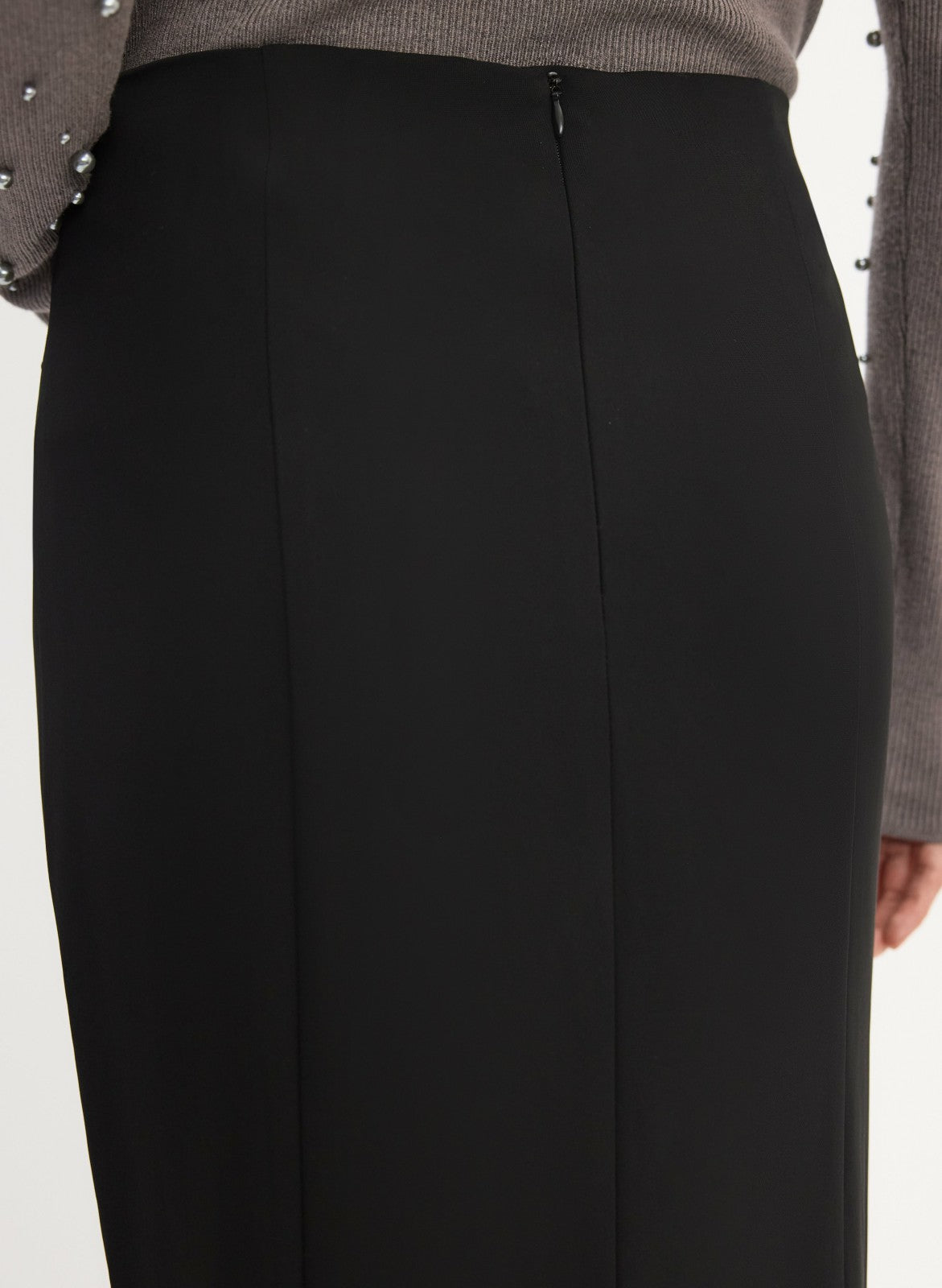 Women Trumpet Hem Maxi Skirt Black | Melanie Lyne